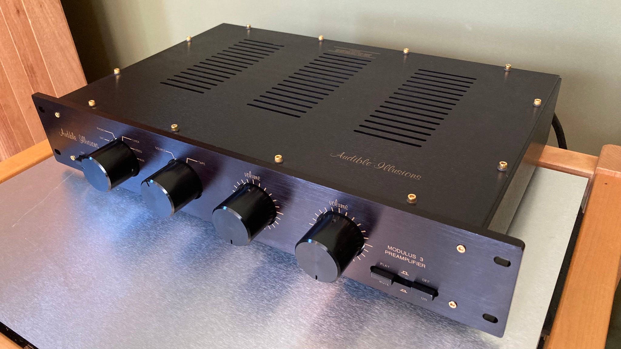 Audible Illusions Modulus 3A Pre-Owned – Audio Connection